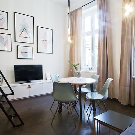 Apartamenty Echodom Sw. Filipa 11 Krakau Buitenkant foto